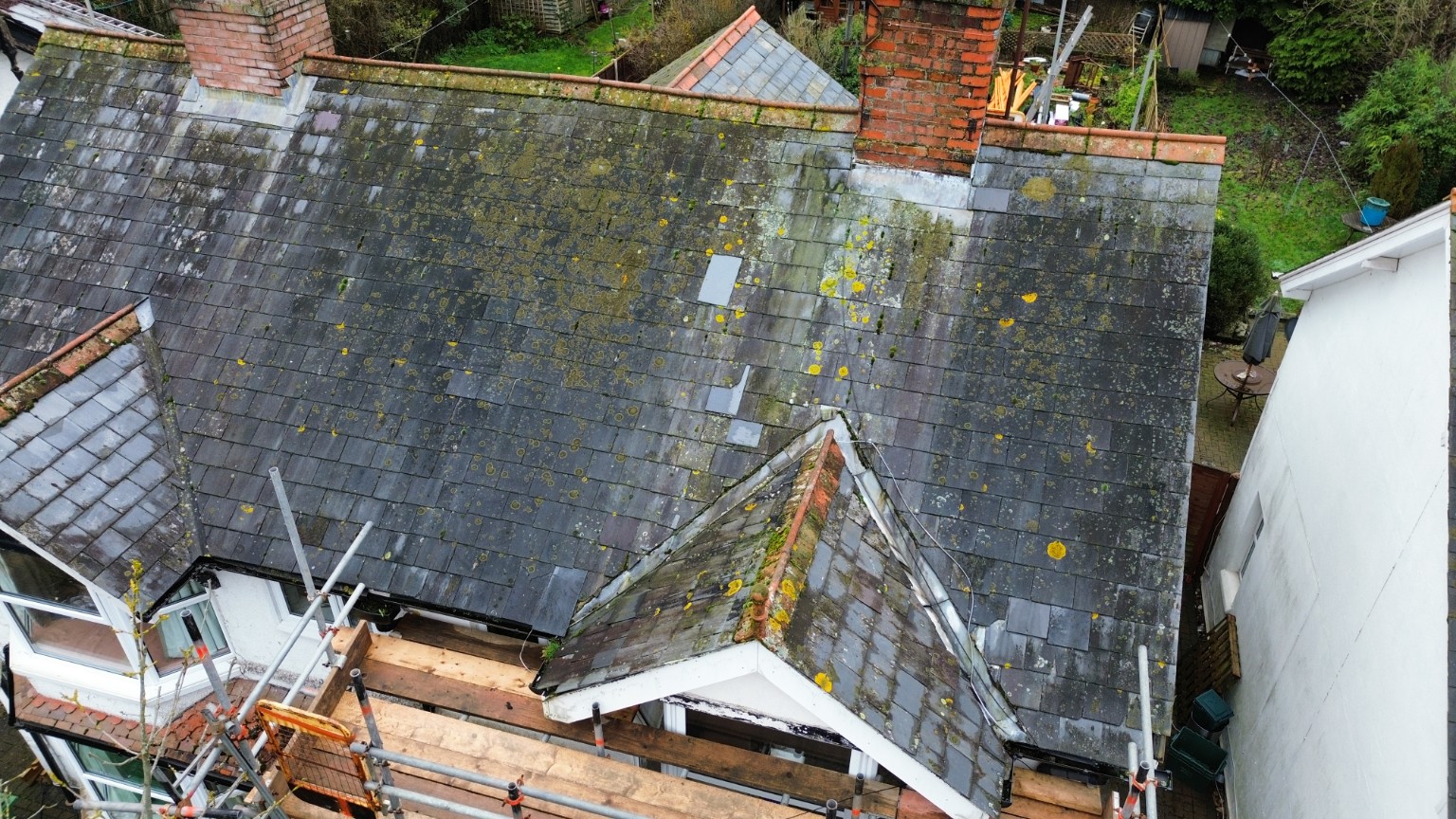 Old roof before renewal